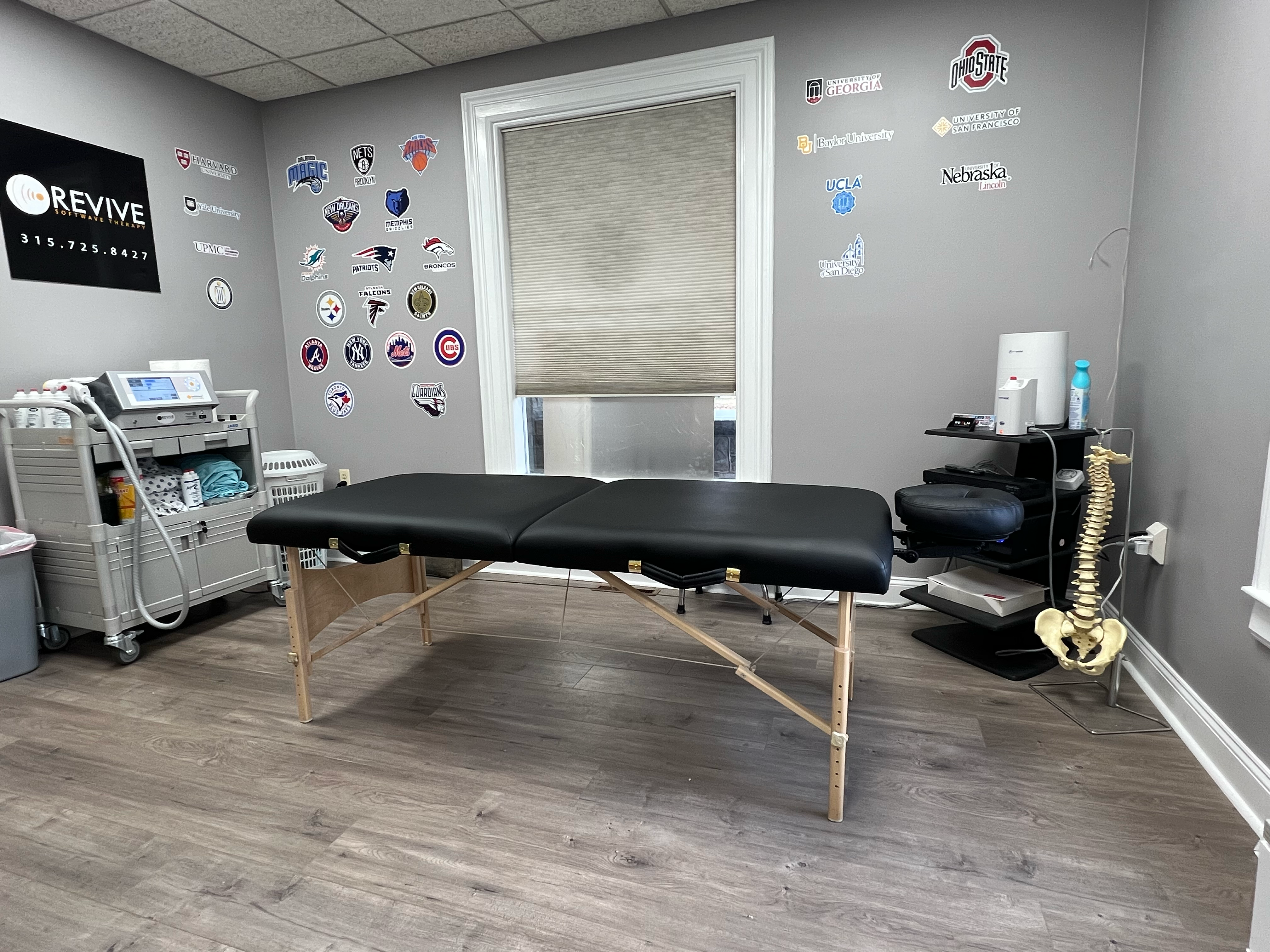 SoftWave Therapy vs. Steroid Injections for Osteoarthritis Pain Relief: A Better, Regenerative Solution in Utica and Syracuse